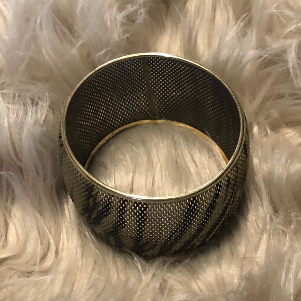 Zebra Bracelet - Picture 2 of 3